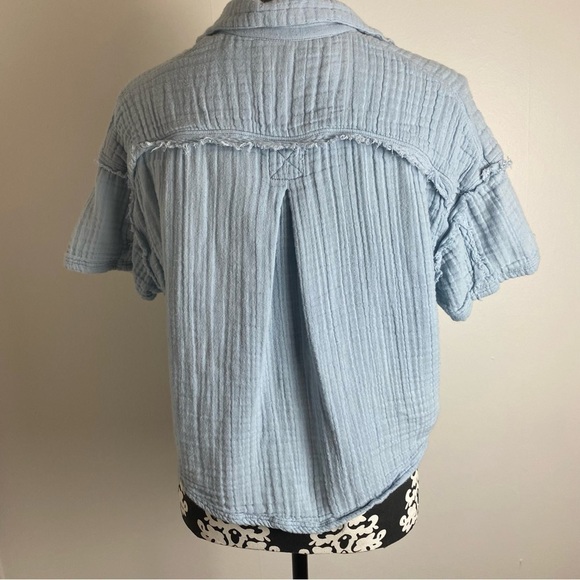 We The Free “Full of Light” Cropped Misty Blue Short Sleeve Textured Top - Picture 3 of 15
